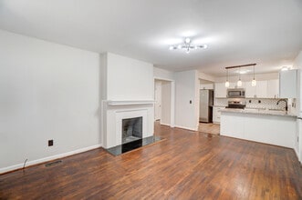 2625 Elon St in Charlotte, NC - Building Photo - Building Photo