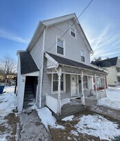 1901 Dixwell Ave in Hamden, CT - Building Photo