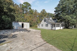 2811 Myrtis Rd in Jacksonville, FL - Building Photo - Building Photo