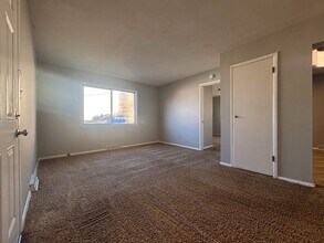 1033 W Washita St in Springfield, MO - Building Photo - Building Photo