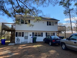 101 Cheek St in Carrboro, NC - Building Photo - Building Photo