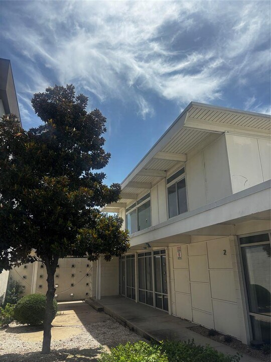 3100 S Congress Ave in Austin, TX - Building Photo