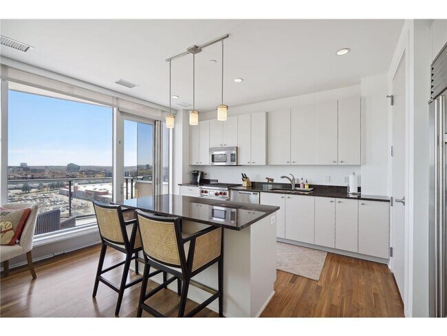 3209 Galleria in Edina, MN - Building Photo - Building Photo