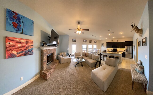 1104 Lasso in Midland, TX - Building Photo - Building Photo