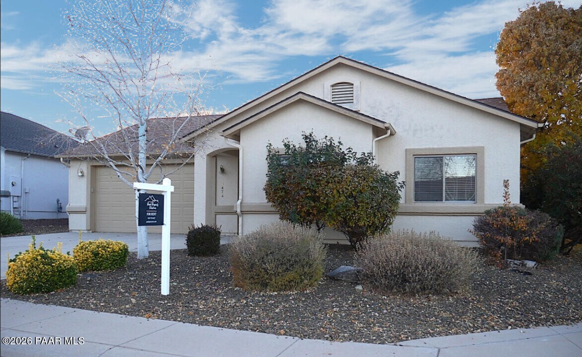 5474 N Ardmore Ave in Prescott Valley, AZ - Building Photo