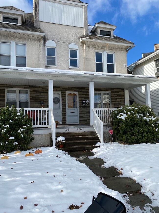 406-408 Railroad Ave