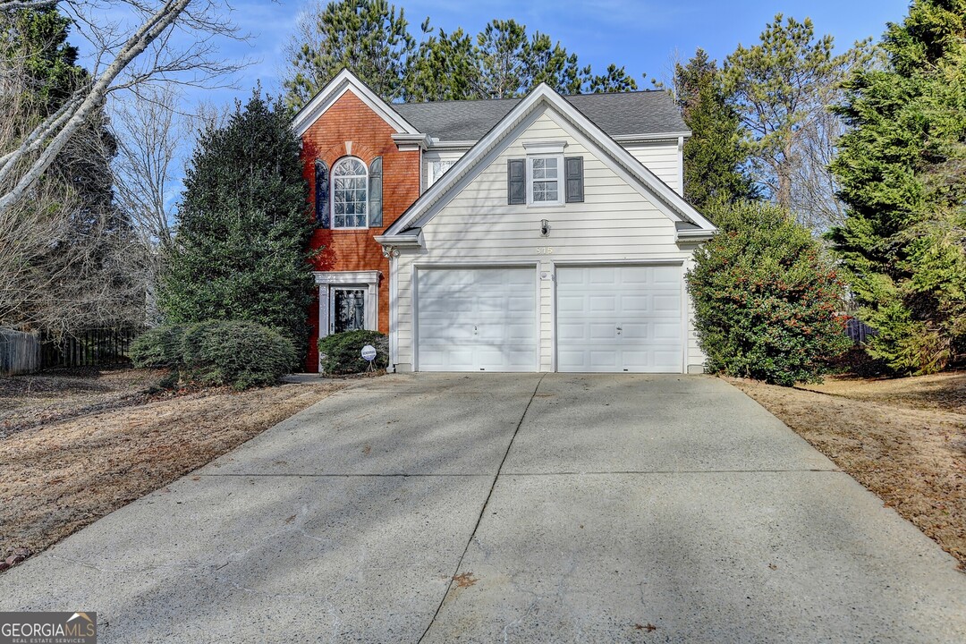 815 Aria Ct in Alpharetta, GA - Building Photo