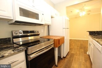 35552 E Atlantic Cir, Unit 107 in Rehoboth Beach, DE - Building Photo - Building Photo