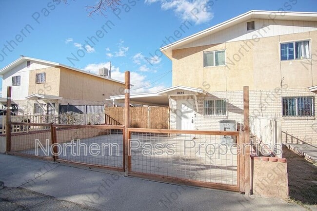 property at 1025 E St