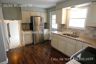 26260 Milburn Dr in Bedford, OH - Building Photo - Building Photo
