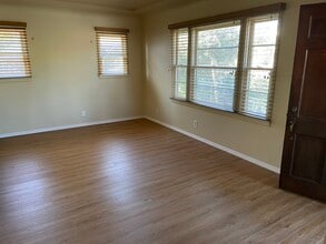 9064 Mission Dr in Rosemead, CA - Foto de edificio - Building Photo