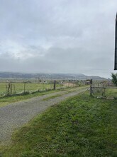 11505 Table Rock Rd in Central Point, OR - Building Photo - Building Photo