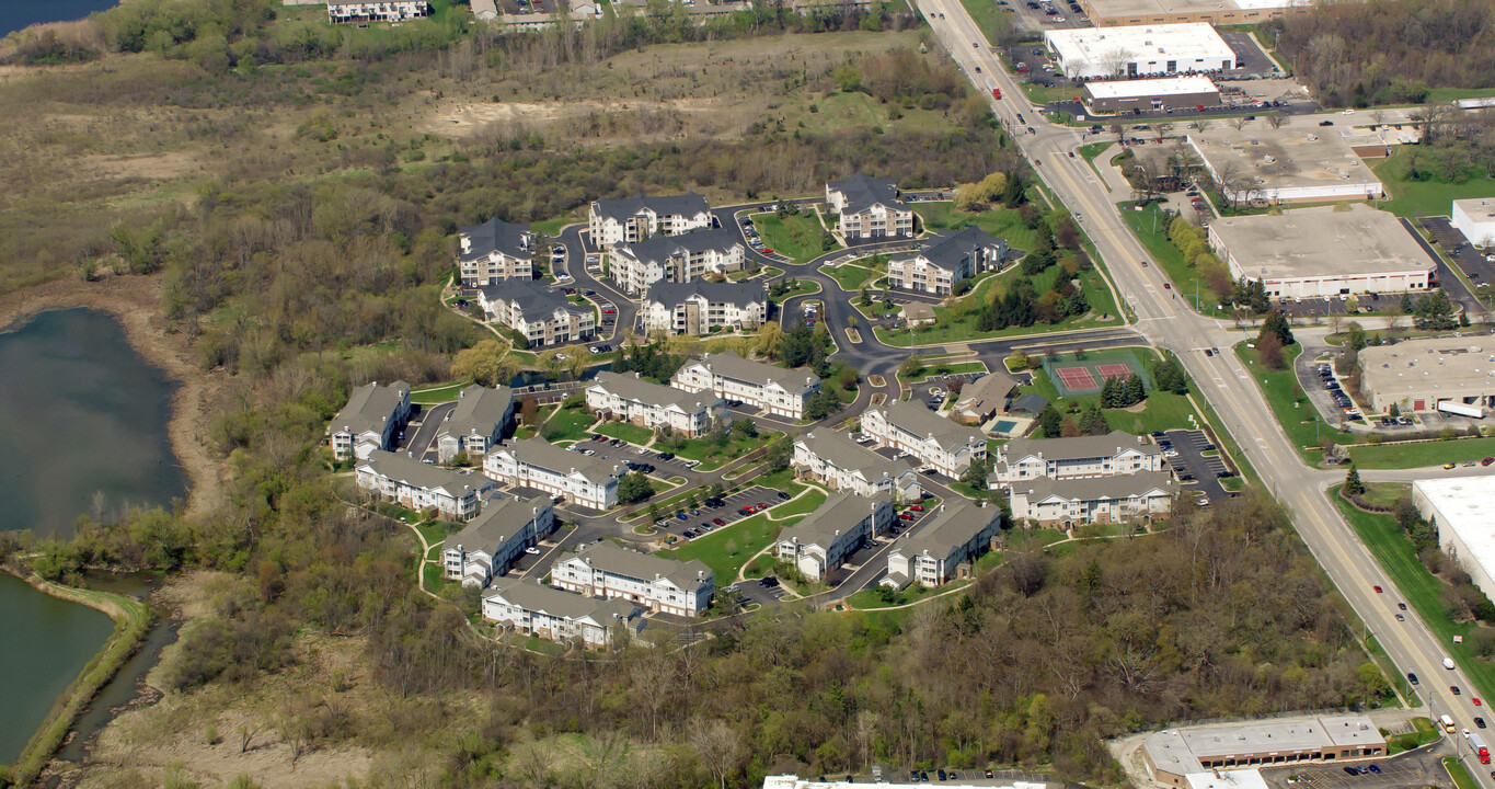 Delany Point in Waukegan, IL - Building Photo