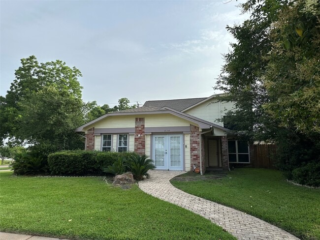 3654 Palm Grove Dr in Missouri City, TX - Building Photo - Building Photo