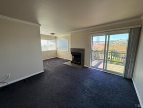 310 Spyglass Pkwy in Vallejo, CA - Building Photo - Building Photo