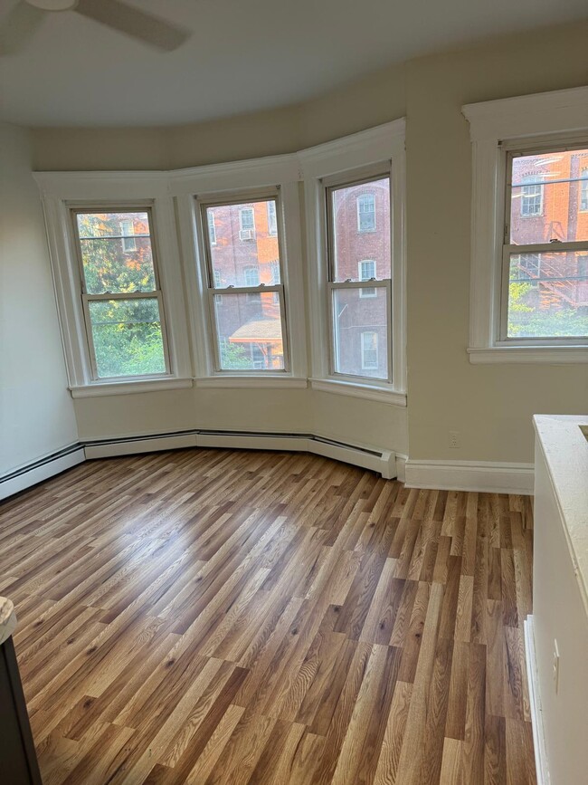 79 Franklin St in East Orange, NJ - Building Photo - Building Photo