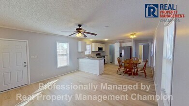 337 Dwight St in Holly Ridge, NC - Building Photo - Building Photo