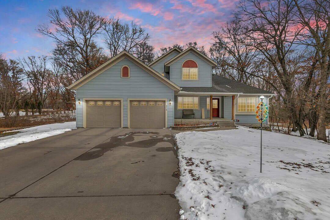 516 4th Ave NE in Sartell, MN - Building Photo