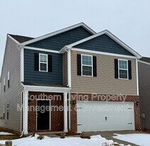 12027 Zazu Wy in Charlotte, NC - Building Photo