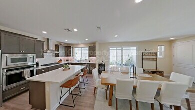 6620 Calle Koral in Goleta, CA - Building Photo - Building Photo