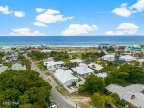 17842 Lynn St in Panama City Beach, FL - Building Photo - Building Photo