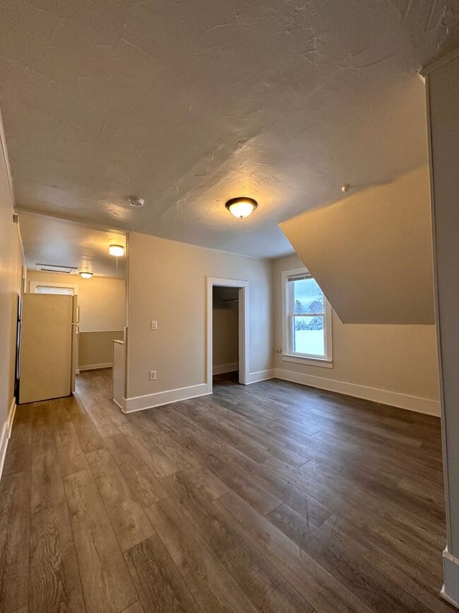 248 N Franklin St in Oconto Falls, WI - Building Photo - Building Photo