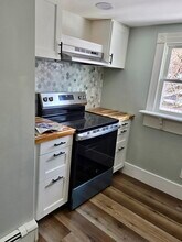 93 Cliff St in Southbridge, MA - Building Photo - Building Photo