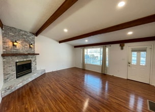 564 N Denali St in Palmer, AK - Building Photo - Building Photo