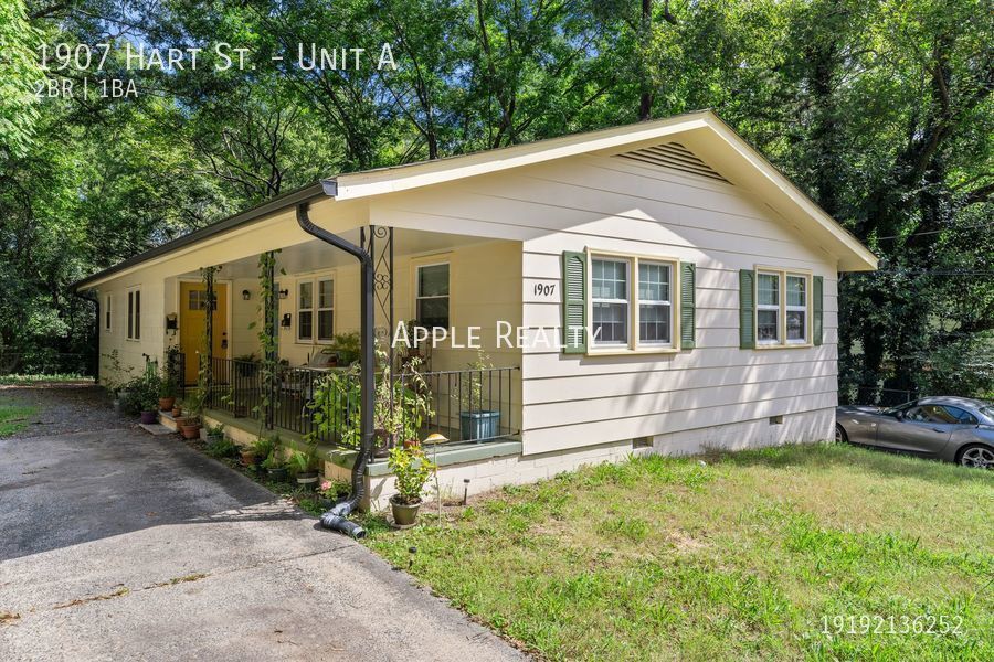 1907 Hart St in Durham, NC - Building Photo