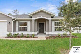 13 Sea Serpent Trail W in Palm Coast, FL - Building Photo - Building Photo