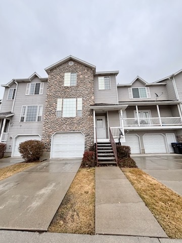 609 N Seven Peaks Blvd in Provo, UT - Foto de edificio