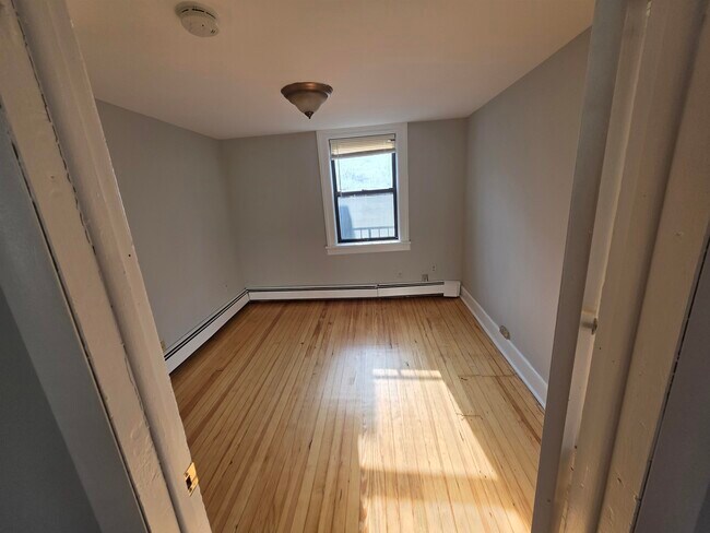 504 Court St in Hoboken, NJ - Building Photo - Building Photo