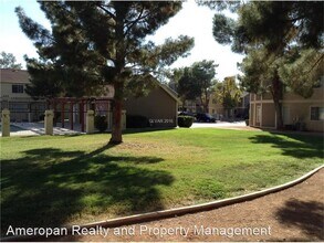 4672 Krissylouise Way in Las Vegas, NV - Building Photo - Building Photo