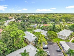 28120 Pine Haven Way in Bonita Springs, FL - Building Photo - Building Photo