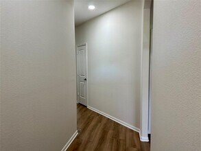 18717 Stewart Hill Dr in Montgomery, TX - Building Photo - Building Photo