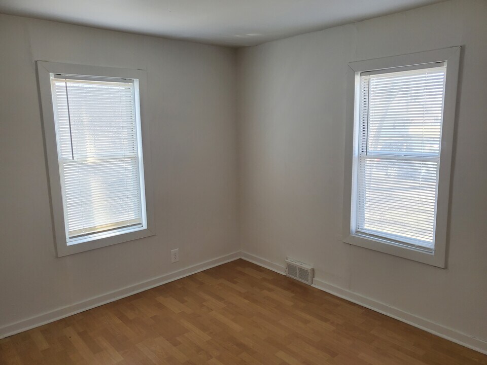 1701 168th St in Hazel Crest, IL - Building Photo