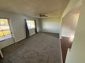 4403 Columbine Ave in Burton, MI - Building Photo - Building Photo