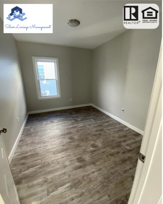 114 Endicott St in Worcester, MA - Building Photo - Building Photo
