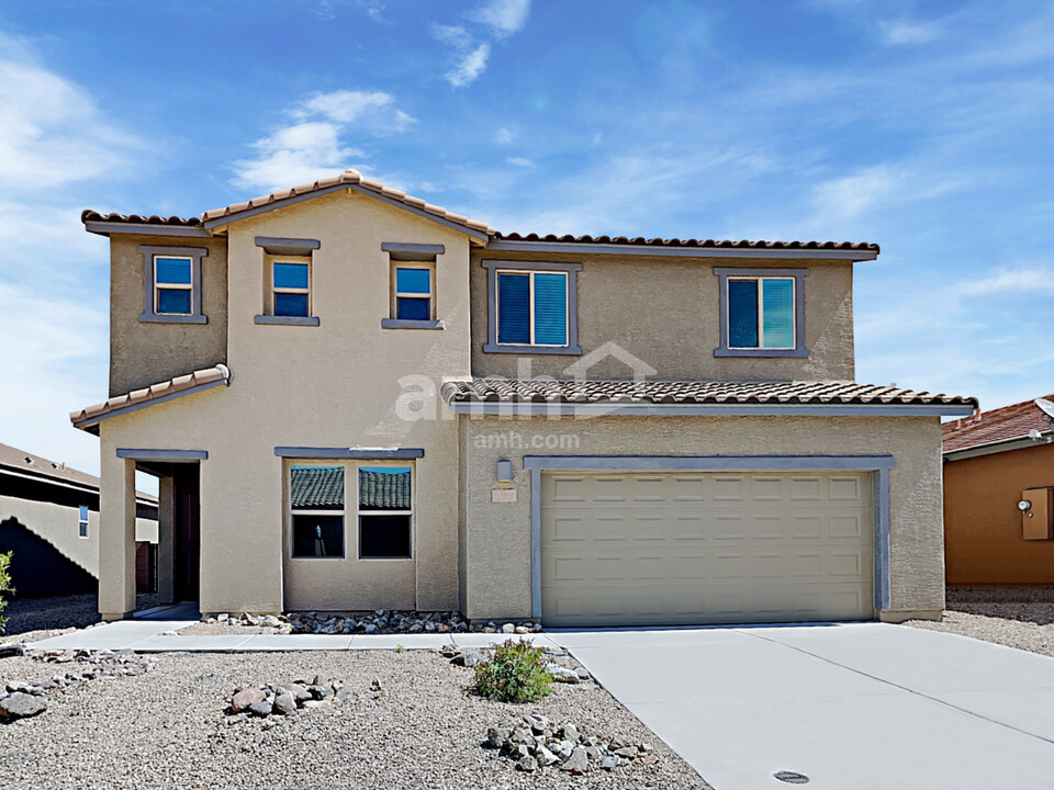 1139 E Madera Grove Ln in Sahuarita, AZ - Building Photo