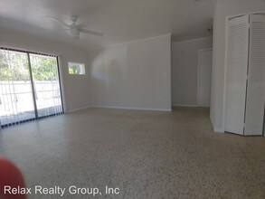 220 Ave Des Parques N in Venice, FL - Building Photo - Building Photo