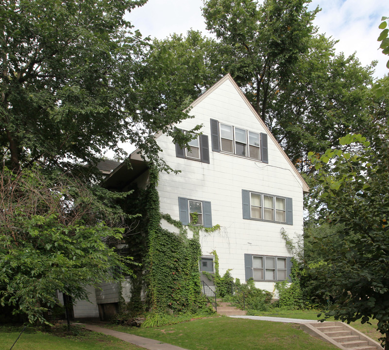 2604 Fremont Ave S in Minneapolis, MN - Building Photo