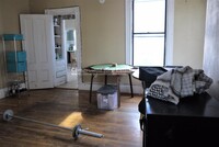 12 Saunders St, Unit 1 in Boston, MA - Building Photo - Building Photo