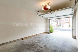 6008 Keble Dr in Alexandria, VA - Building Photo - Building Photo