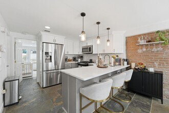 405 Bloomfield St in Hoboken, NJ - Building Photo - Building Photo