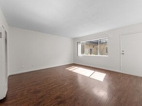 4533 Pickford St in Los Angeles, CA - Building Photo - Building Photo