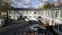 Tristin Square Apartments in Portland, OR - Foto de edificio - Building Photo