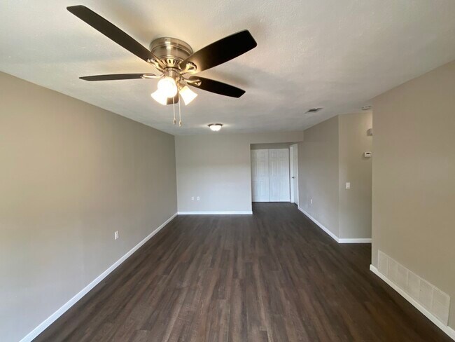 6311 Marrogot Run in San Antonio, TX - Building Photo - Building Photo