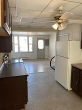 328 E 5th St in Mount Carmel, PA - Foto de edificio - Building Photo