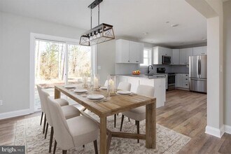 309 Talbot Rd in Stevensville, MD - Building Photo - Building Photo