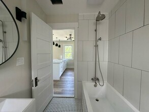 7719 Wilcox St, Unit APT 2 in Forest Park, IL - Building Photo - Building Photo